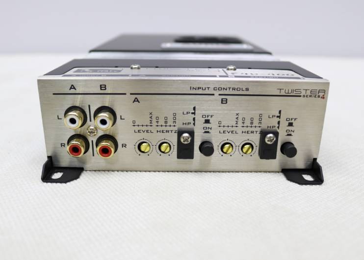 AUDIO SYSTEM (Italy) Twister F4D-400