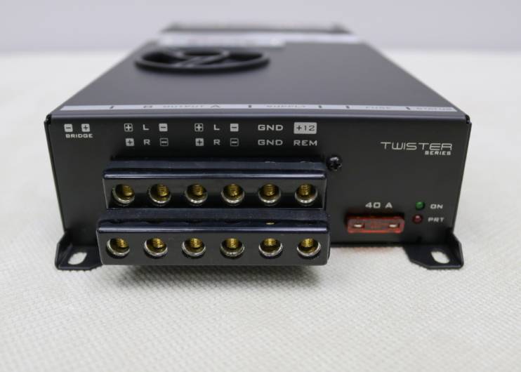 AUDIO SYSTEM (Italy) Twister F4D-400